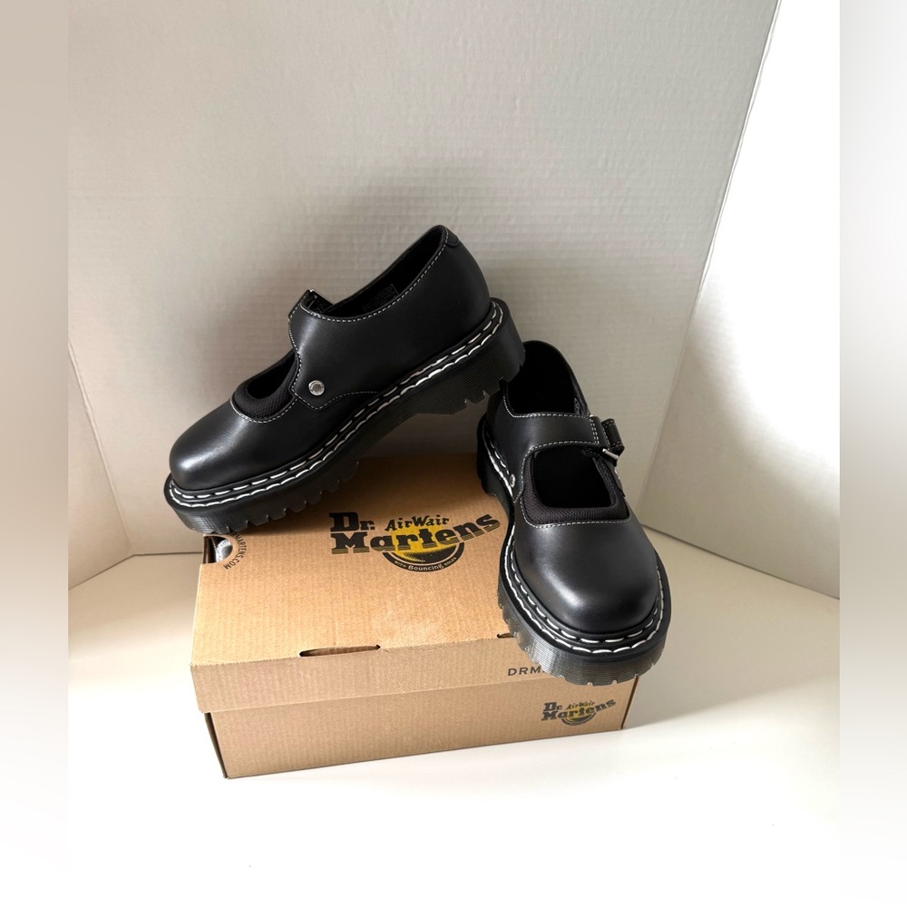 Dr. Martens Mary Jane Bex Double Stitch Black Leather Shoes Size 8 NIB - RARE